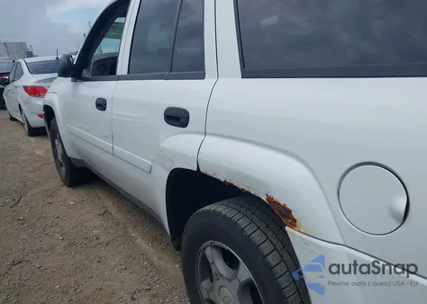 2007 Chevrolet Trailblazer Ls from USA, damaged, VIN 1GNDS13S672160775